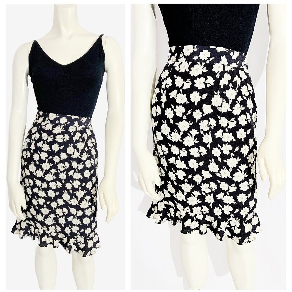 Vintage Black Floral Print Ruffle Hem Mini Skirt / Made in France / size Small